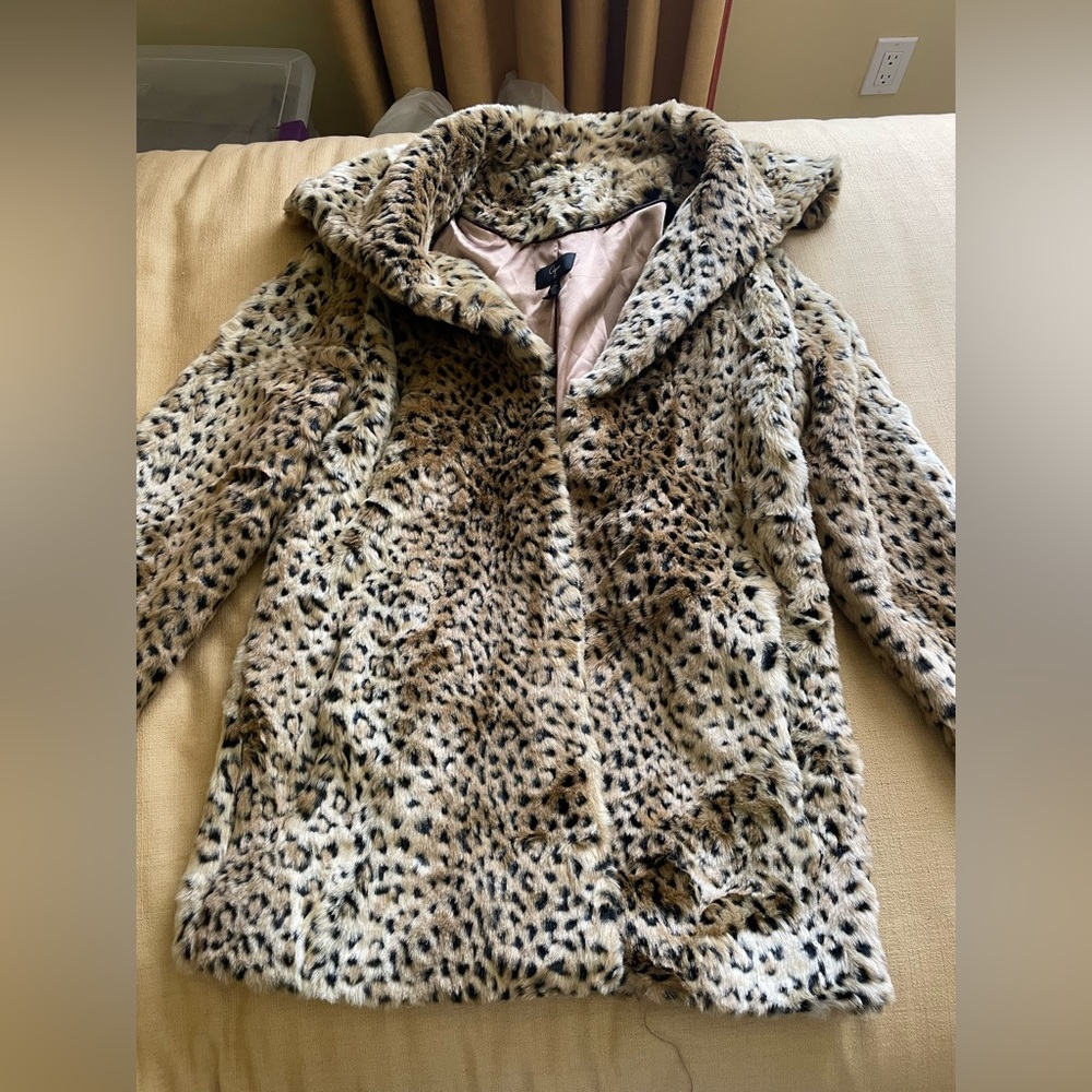 Bloomingdales Aqua leopard coat